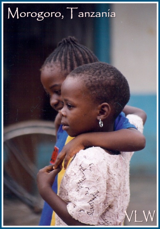 Tanzania Morogoro friendship girls (2)